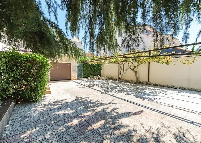 Gigi ヴィラ ポレッチ